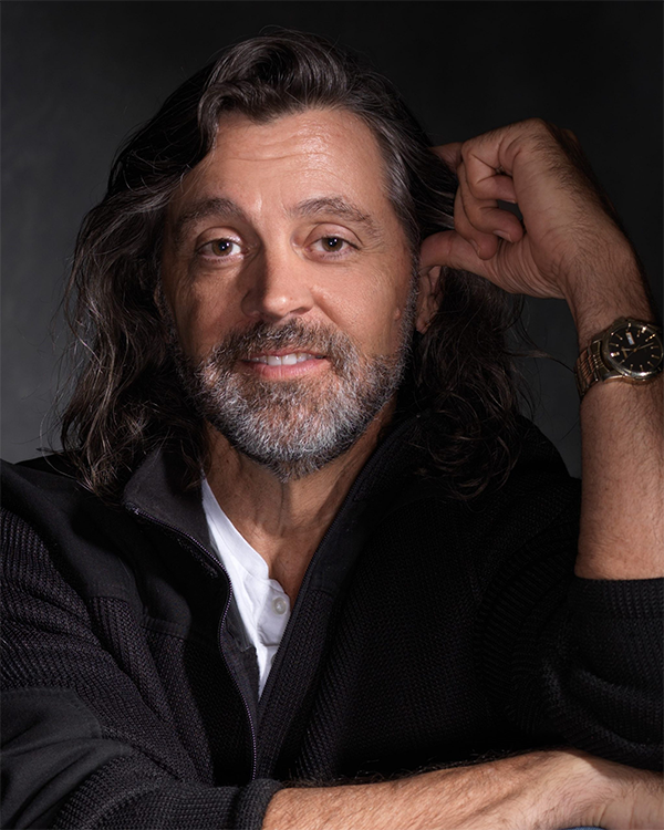 A photo of the author Allen Eskens